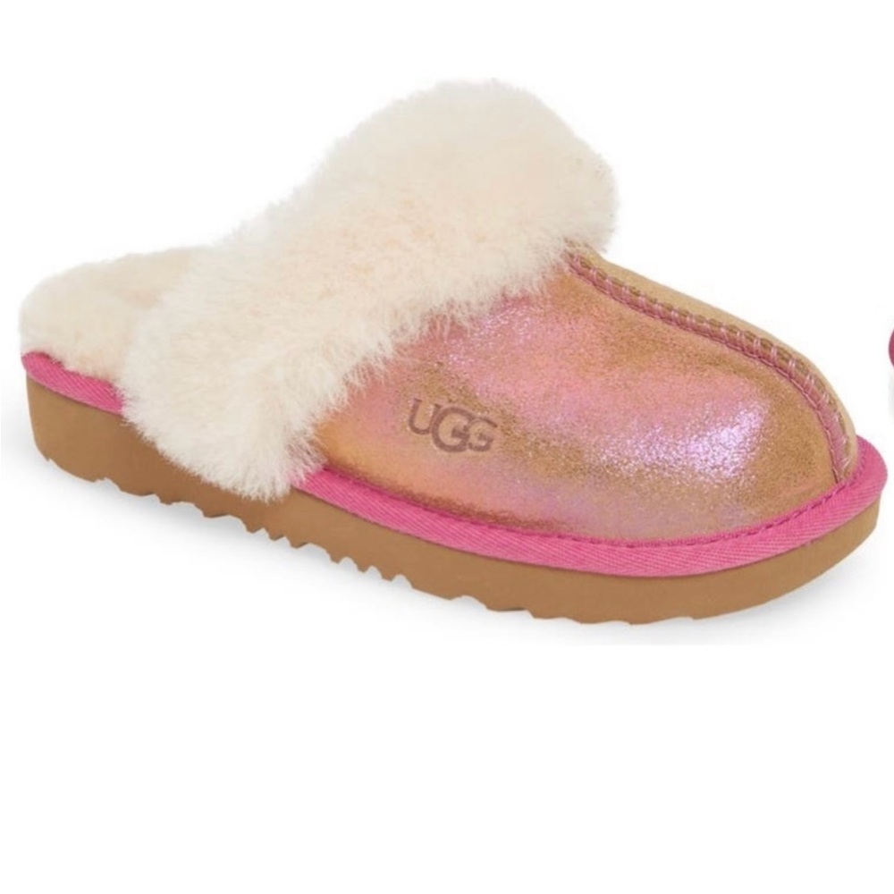 UGG Cozy II Shimmer Genuine Shearling Slipper Big Girls/Womens size 5